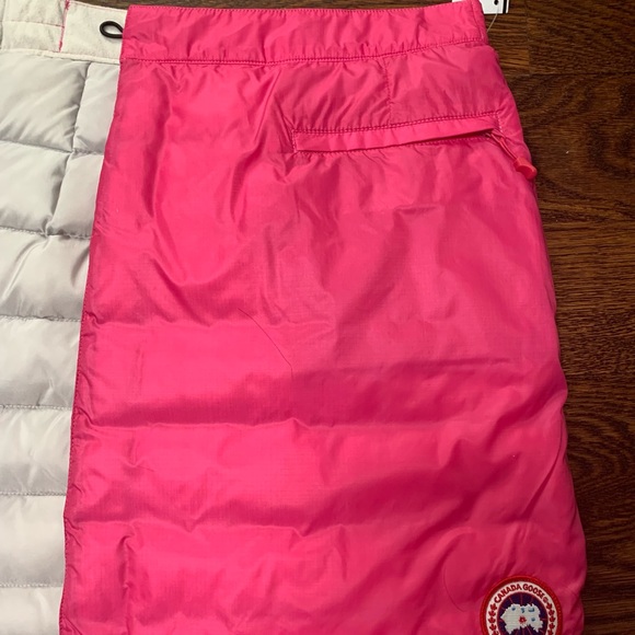 Canada Goose, Brand New - Picture 3 of 8